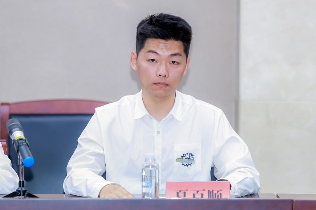 副校长孙丽园