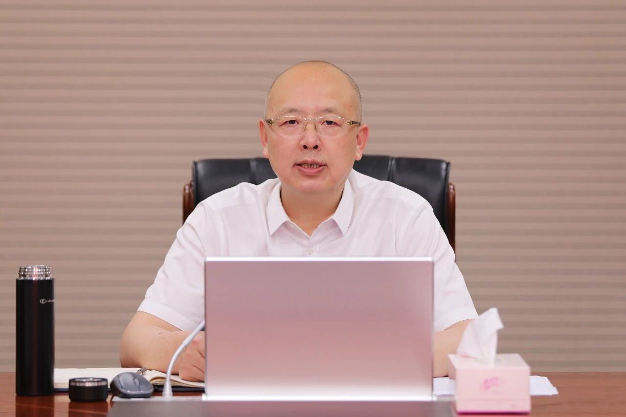 william威廉亚洲新人权益召开w