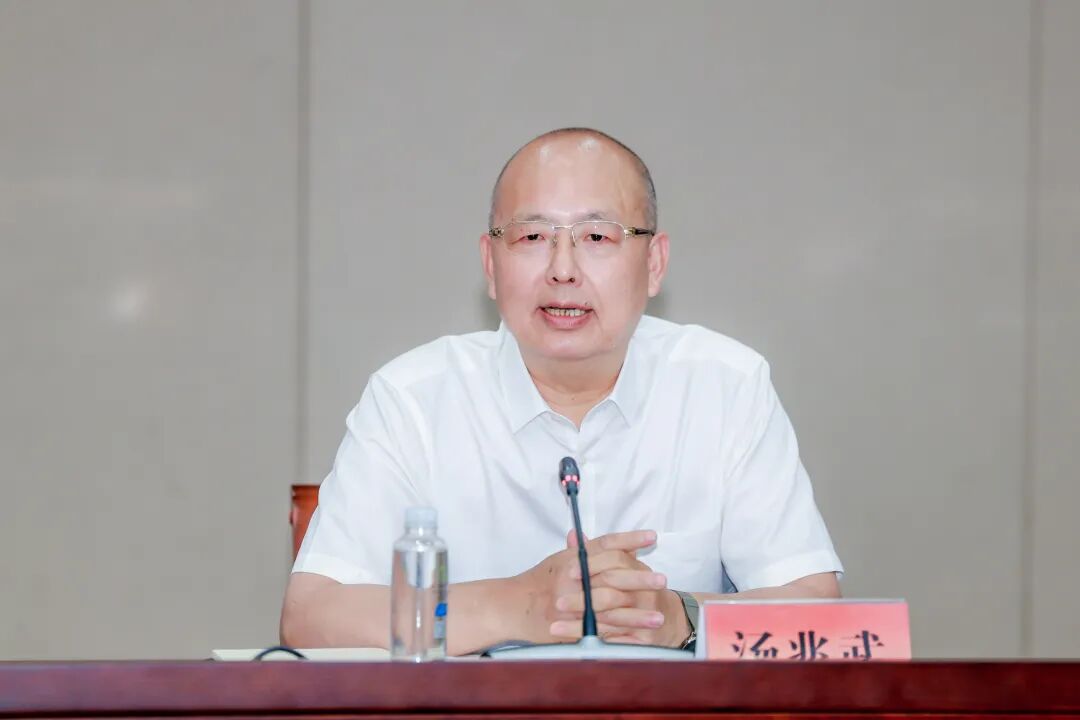 2026届毕业典礼圆满落幕之际