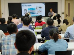 锐意革新，砥砺前...