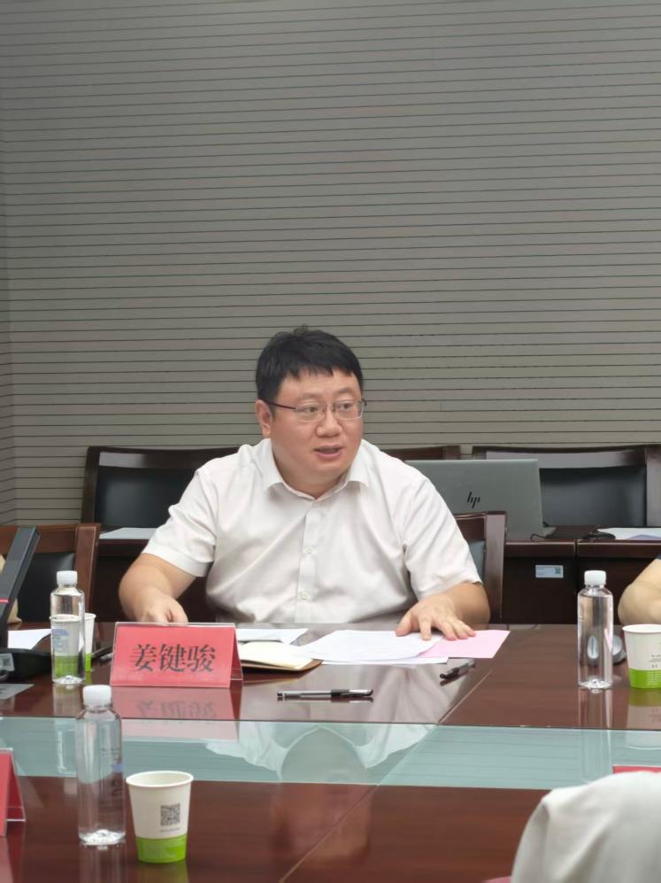 经理李铭剑