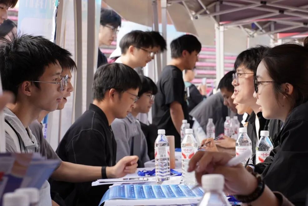 促进高校毕业生等青年就业是家事