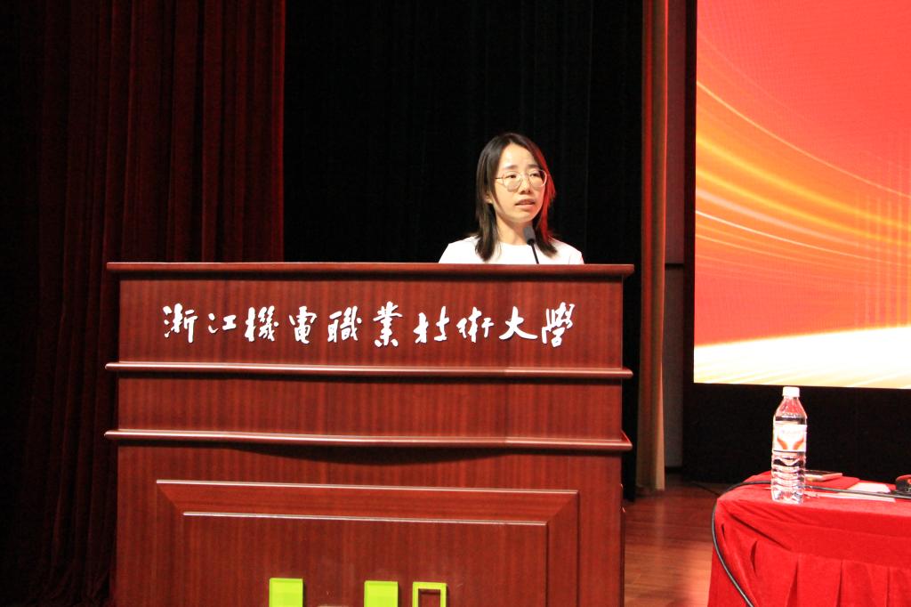 全体辅导员